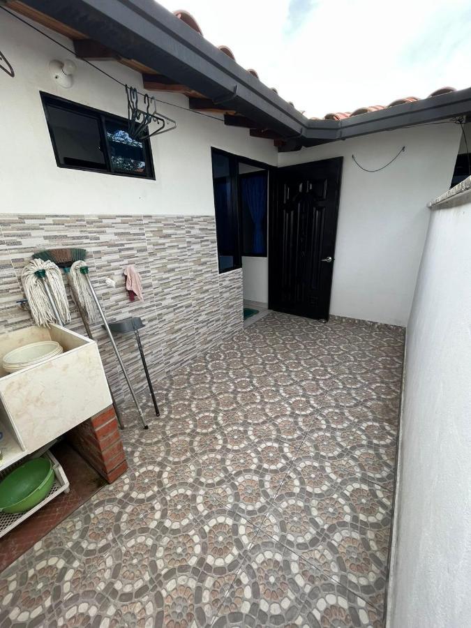 Hostal Jose Navarro Guadalupe Eksteriør bilde